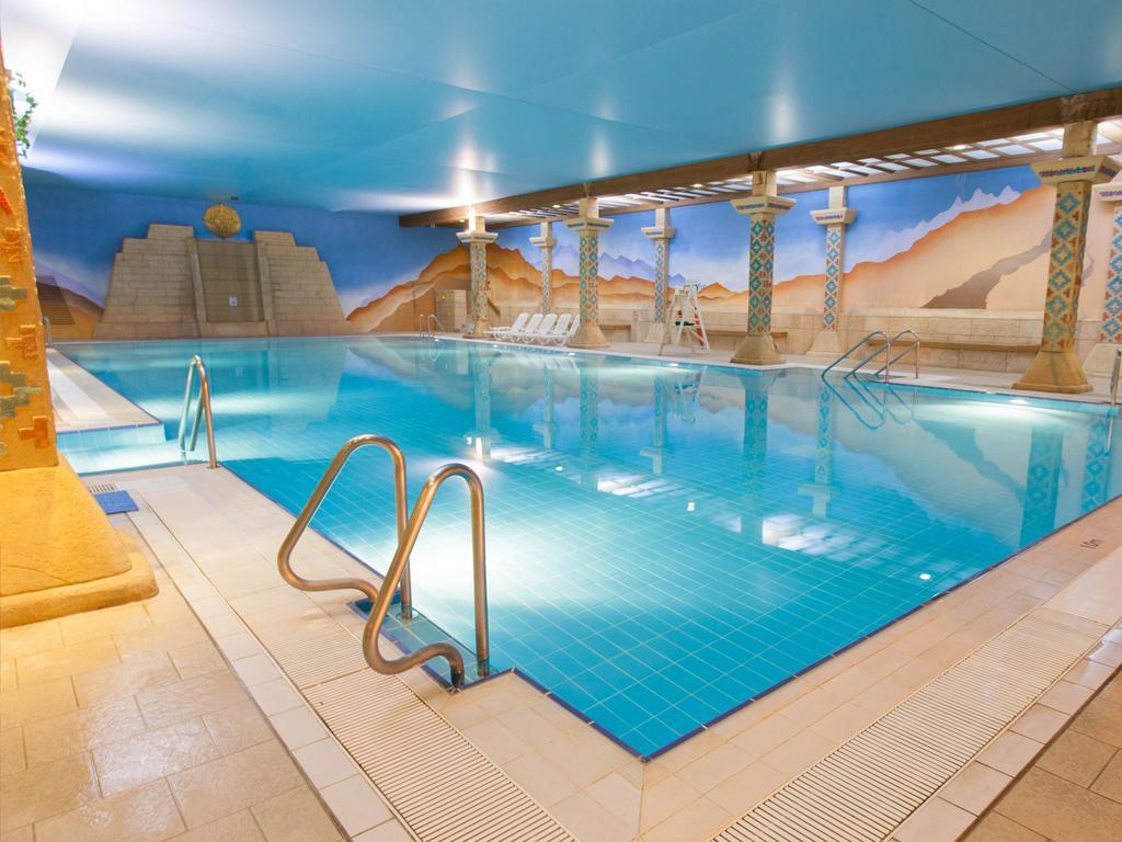 Tlh Carlton Hotel And Spa - Tlh Leisure And Entertainment Resort Torquay Extérieur photo